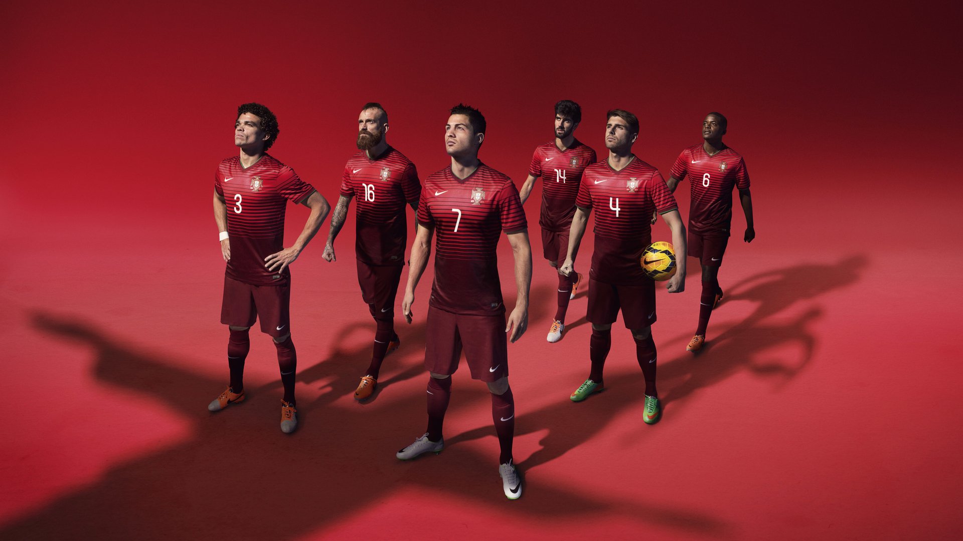 球队战术分析:高效控球与反击战术的辩证,控球技术