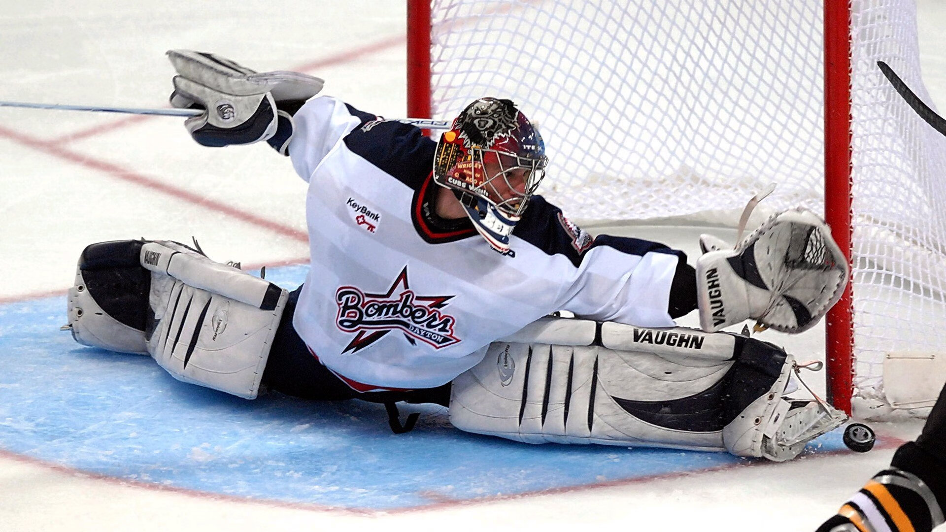 “青春逐梦”公益篮球比赛在河南焦作激烈角逐，河南省青少年篮球比赛