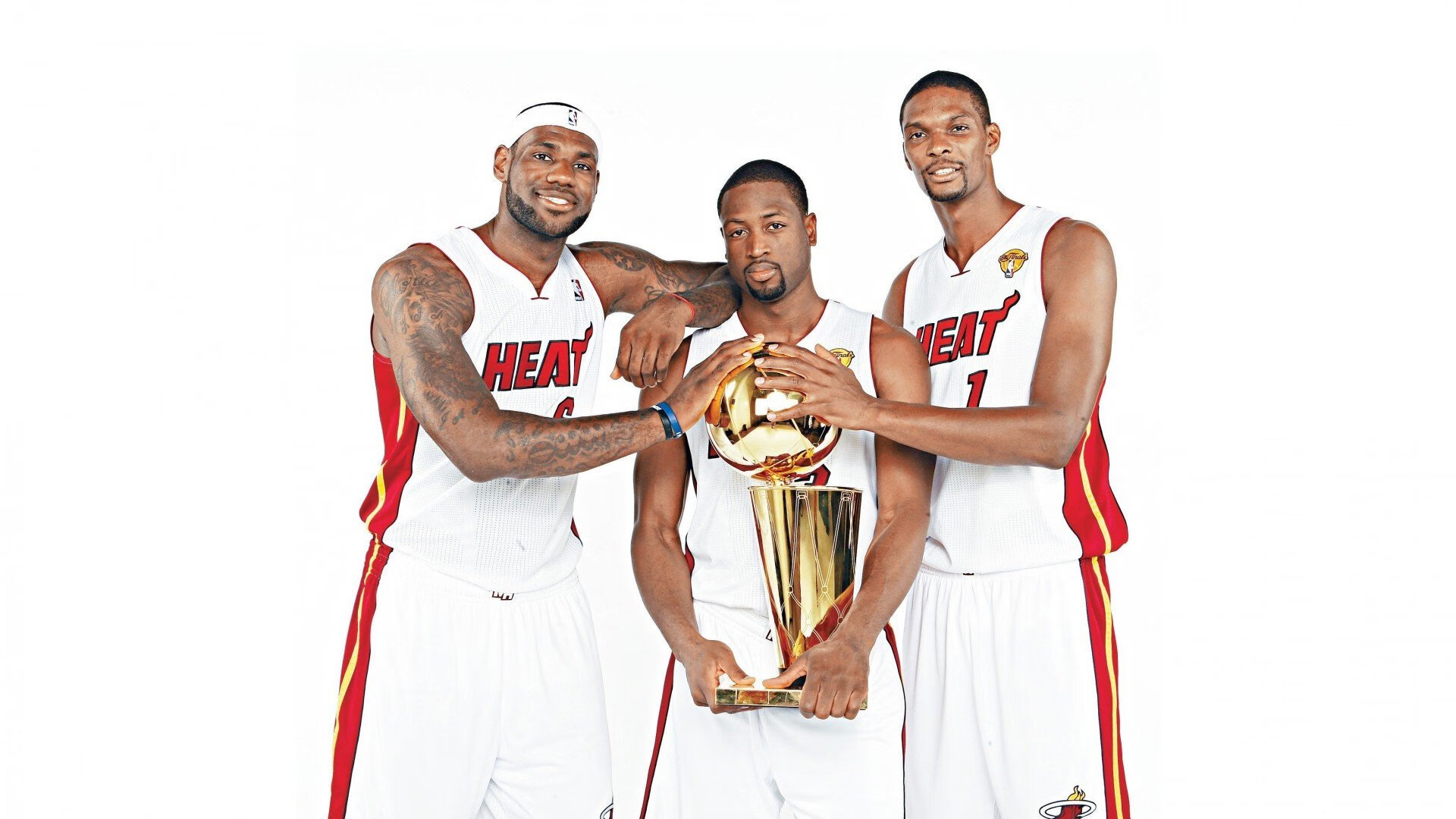 《Xiaohu：多赛季稳定发挥，展现领袖魅力》