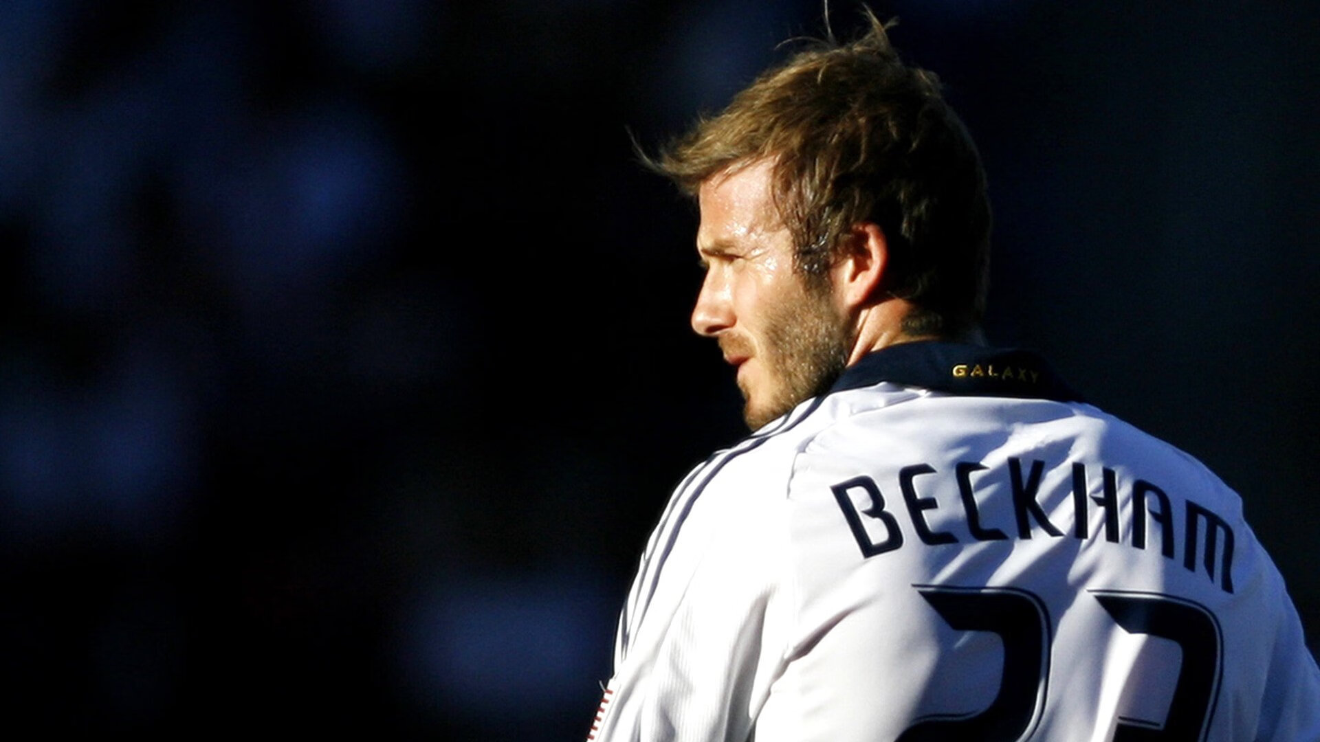 阿森纳逆转曼联登顶英超榜首,争冠形势生变,英超阿森纳vs曼联比分